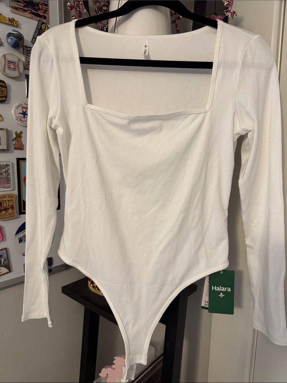HALARA White Ribbed Long-Sleeve Square Neck Bodysuit M NWT